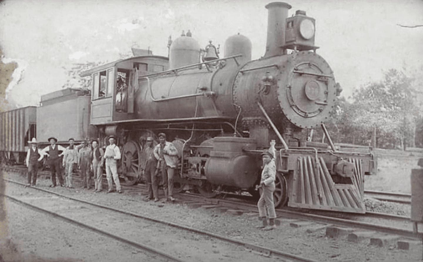 Steam Locomotive circa 1900